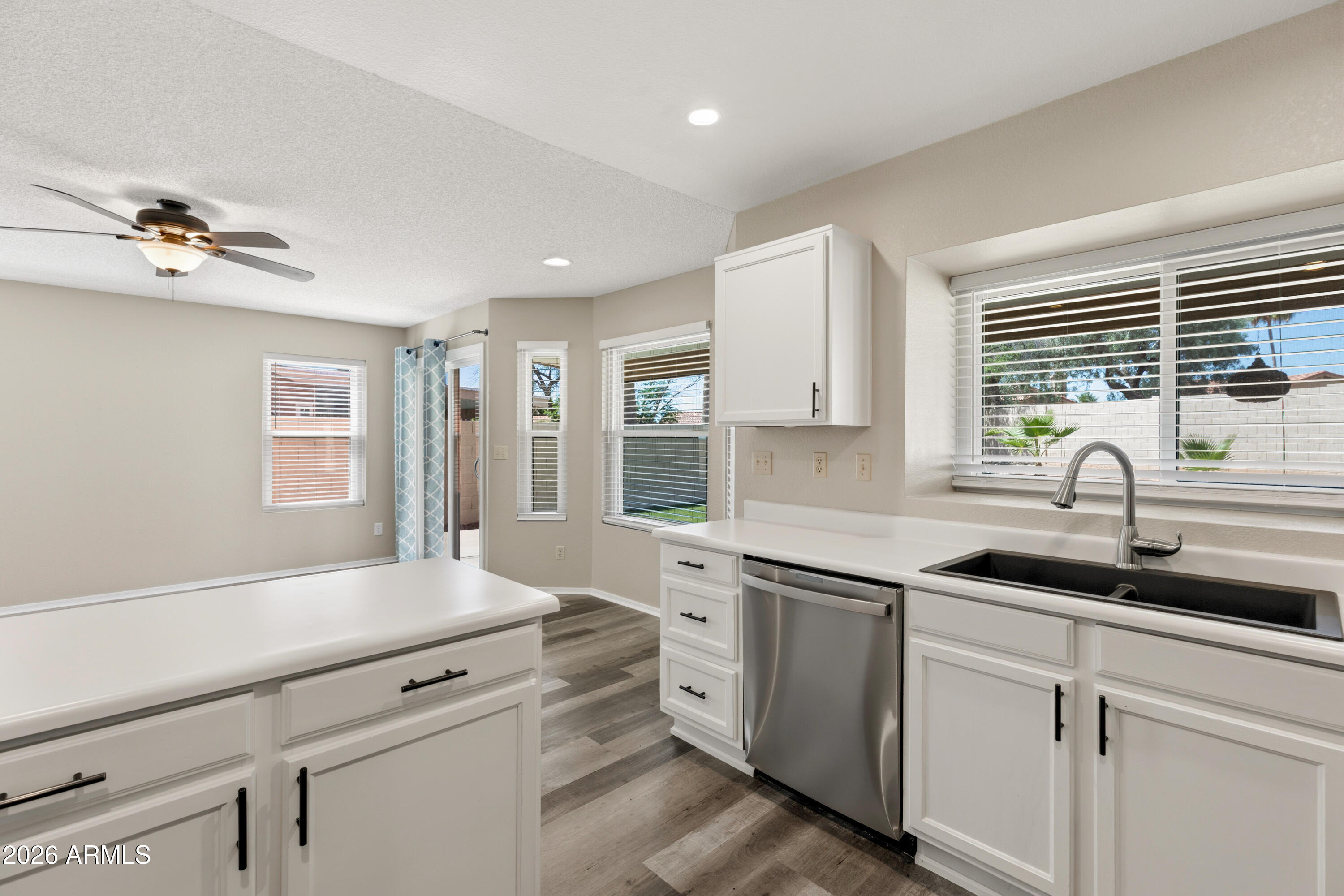 15022 South 28th Street Phoenix, AZ 85048 - Photo 4 of 38 7D3A9702