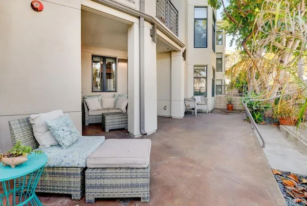 $4,995 | 5410 La Jolla Boulevard, Unit A105, La Jolla, CA 92037