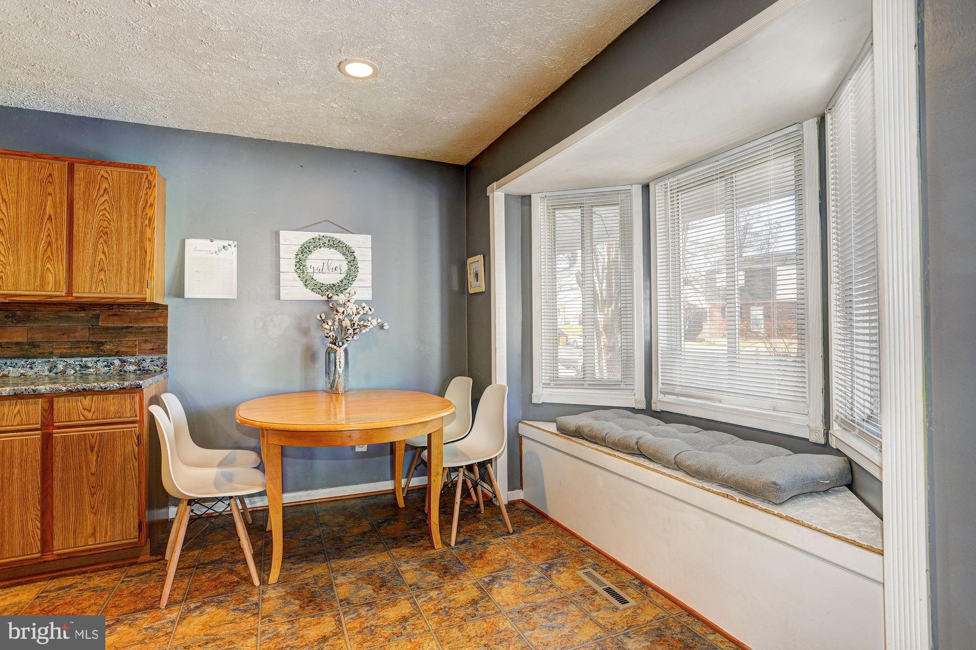 223 Dunlap Road Pasadena, MD 21122 - Photo 7 of 30 Dining Area