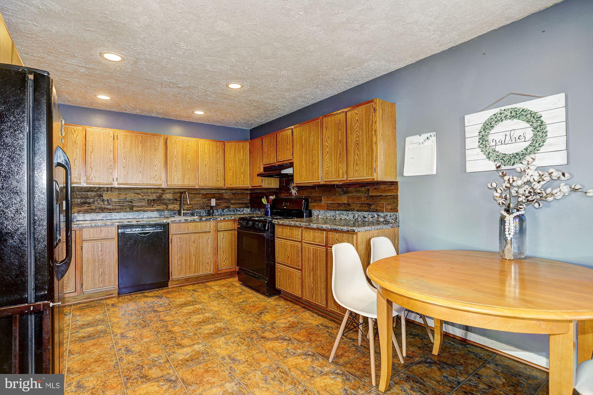 223 Dunlap Road Pasadena, MD 21122 - Photo 8 of 30 Kitchen