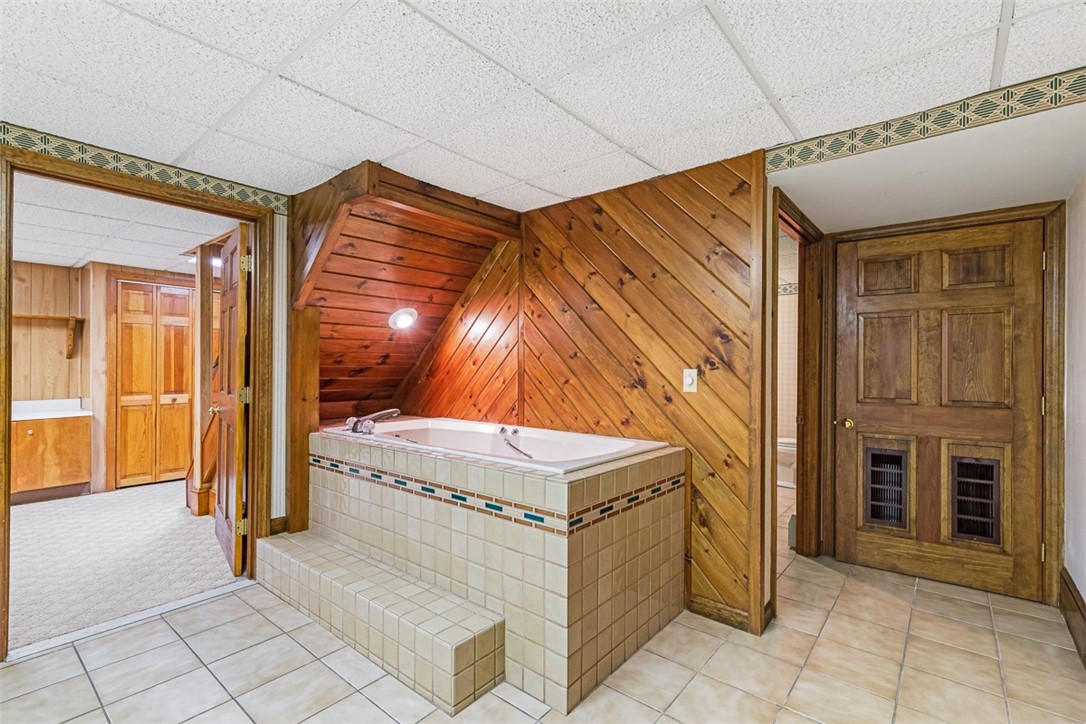7 Pheasant Run Road North Smithfield, RI 02896 - Photo 44 of 50