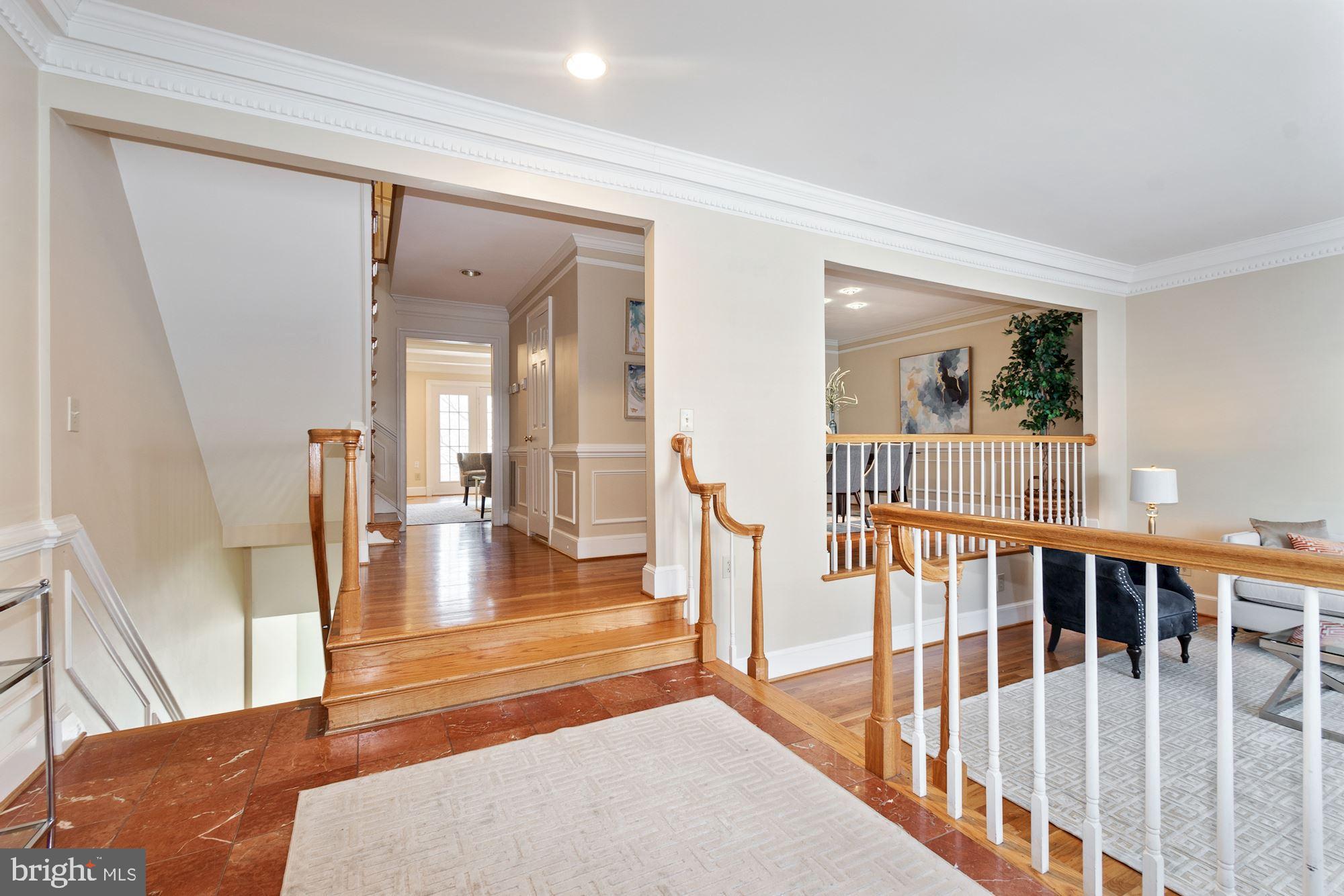 8303 Rising Ridge Way Bethesda, MD 20817 - Photo 5 of 31