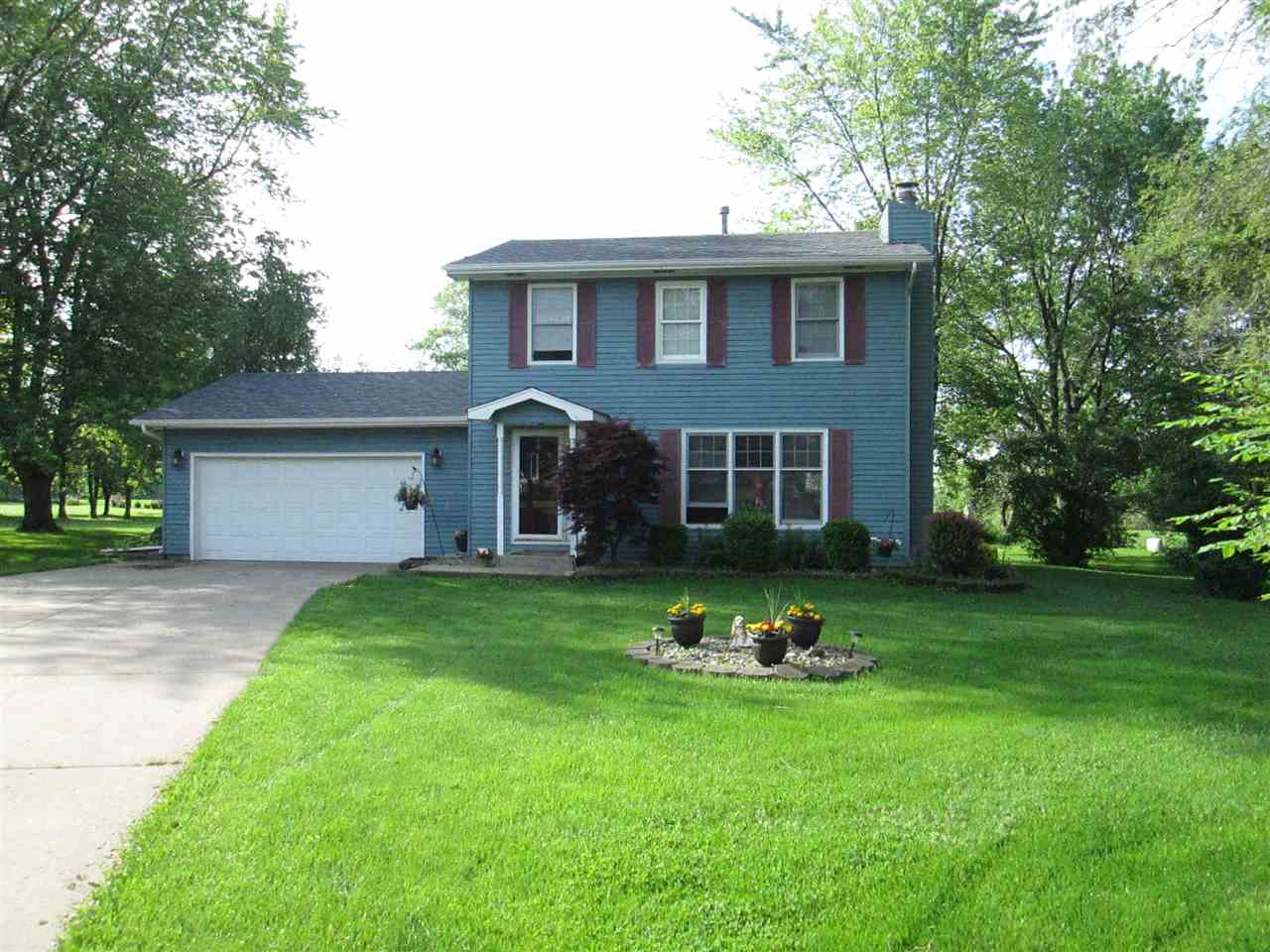 317 Valley Ridge Court Blue Grass, IA 52726 - Photo 1 of 20 Gallery Image 1