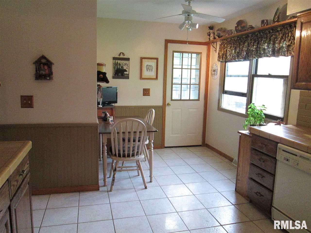 317 Valley Ridge Court Blue Grass, IA 52726 - Photo 11 of 20 Gallery Image 11