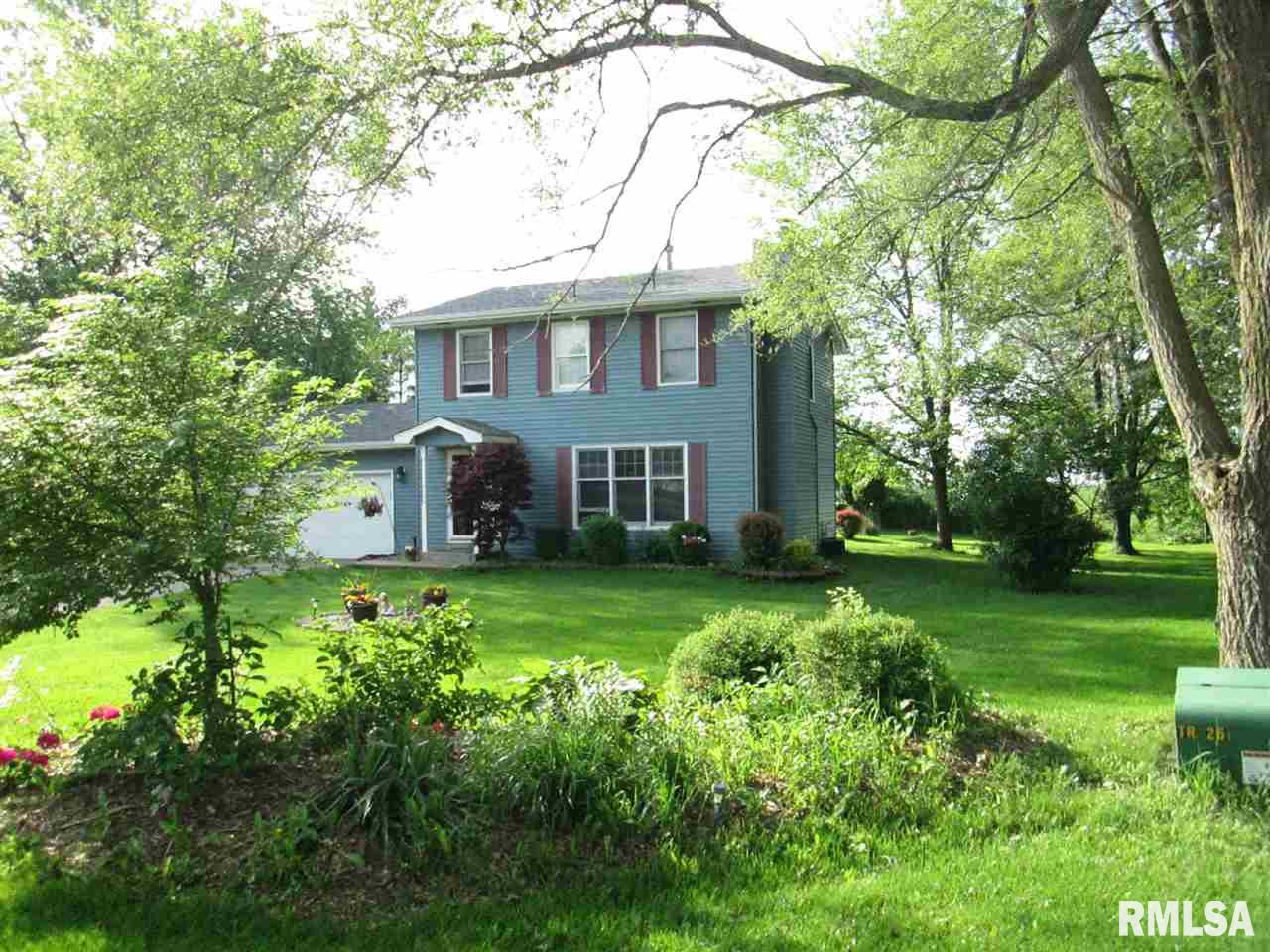 317 Valley Ridge Court Blue Grass, IA 52726 - Photo 2 of 20 Gallery Image 2