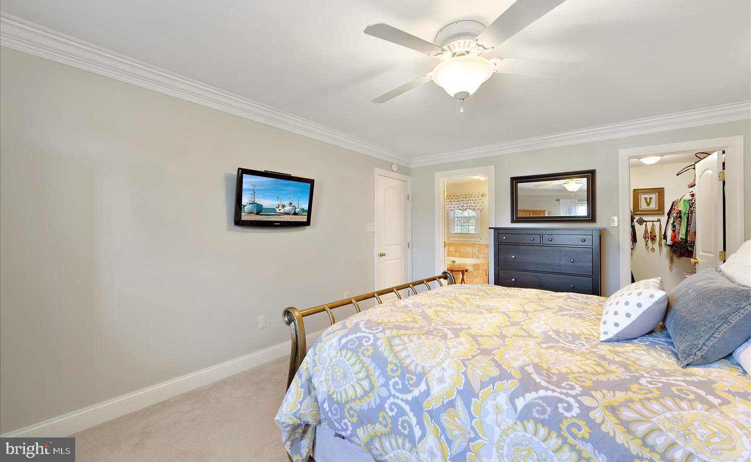 9 Courtleigh Place Reading, PA 19606 - Photo 21 of 35 Master Bedroom