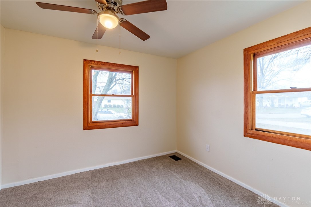 202 Lowell Road Xenia, OH 45385 - Photo 5 of 22 Gallery Image 5
