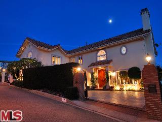 1276 Stradella Road Los Angeles, CA 90077 - Photo 1 of 1