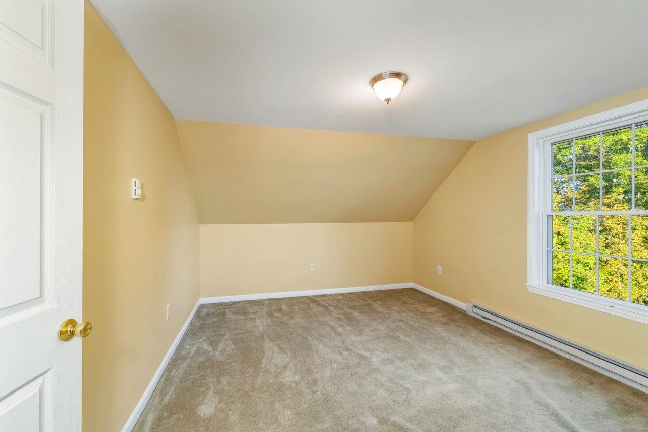 142 Snow Road Effingham, NH 03882 - Photo 25 of 50