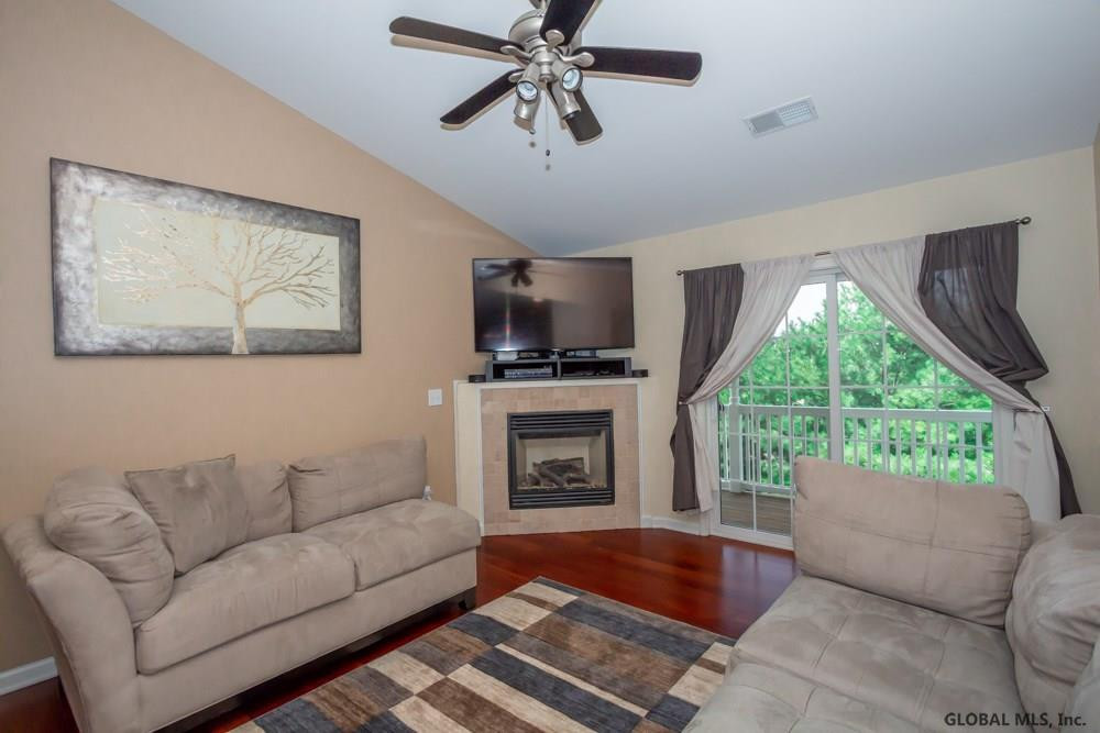 507 Cedar Rensselaer, NY 12144 - Photo 3 of 20 Photo 3