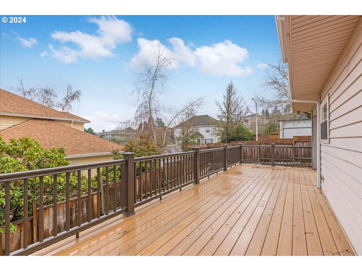 1812 Southwest Nancy Drive Gresham, OR 97080 - Photo 36 of 39 a view of balcony with wooden floor