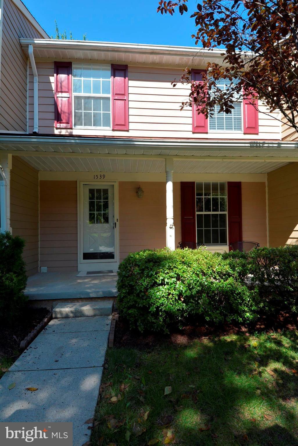 1539 Autumn Ridge Circle Reston, VA 20194 - Photo 1 of 24 Exterior (Front)