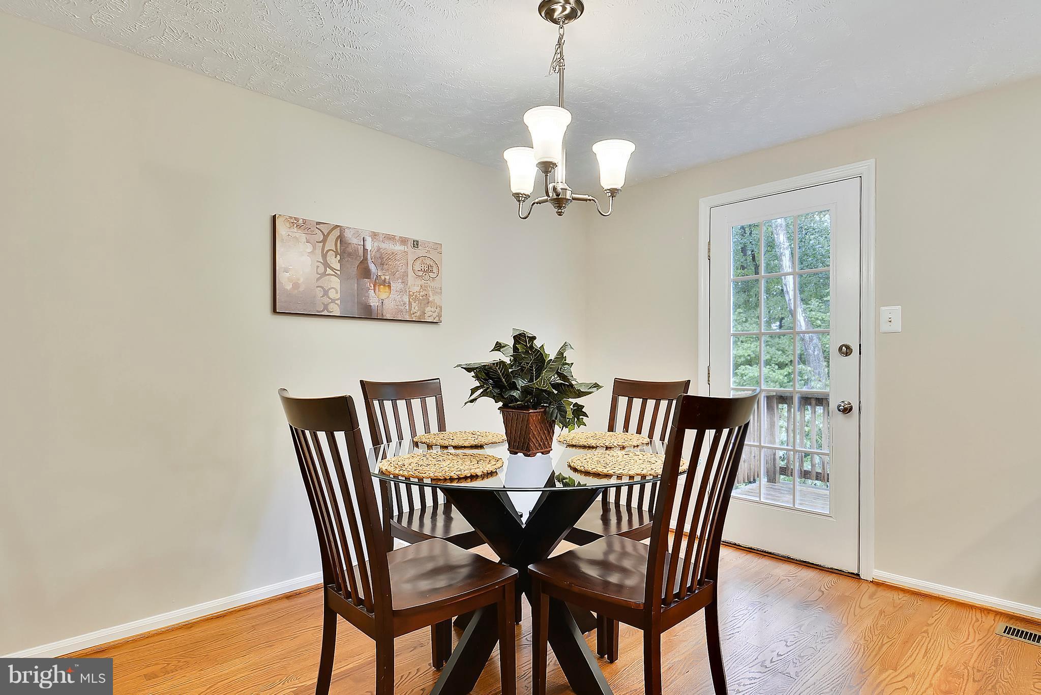 1539 Autumn Ridge Circle Reston, VA 20194 - Photo 11 of 24 Dining Room