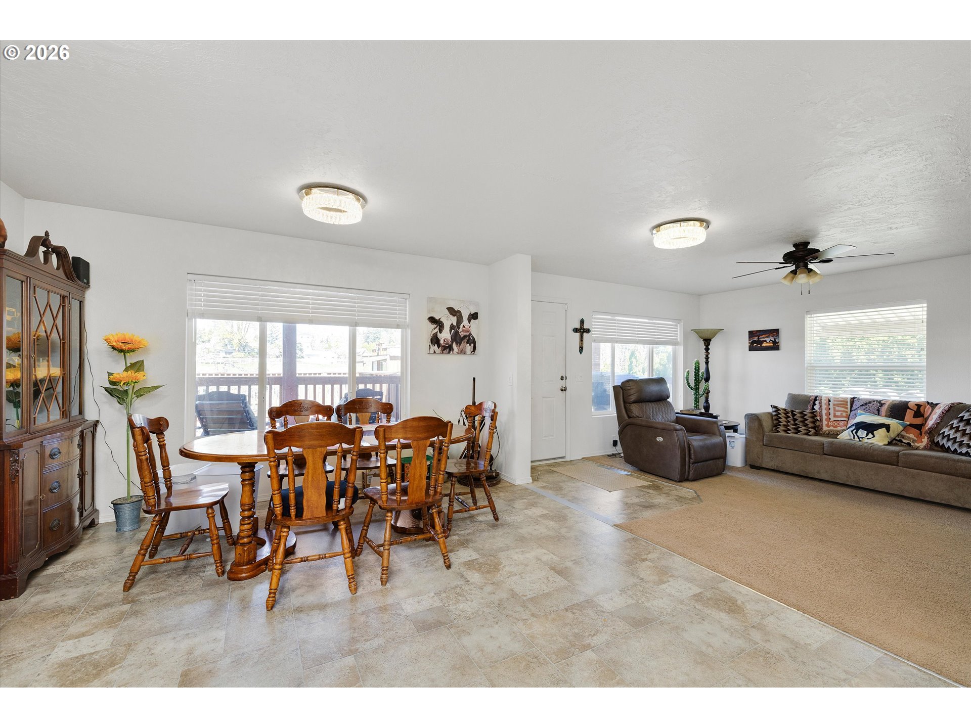 21290 South Beavercreek Road Beavercreek, OR 97004 - Photo 8 of 30 Dining Room