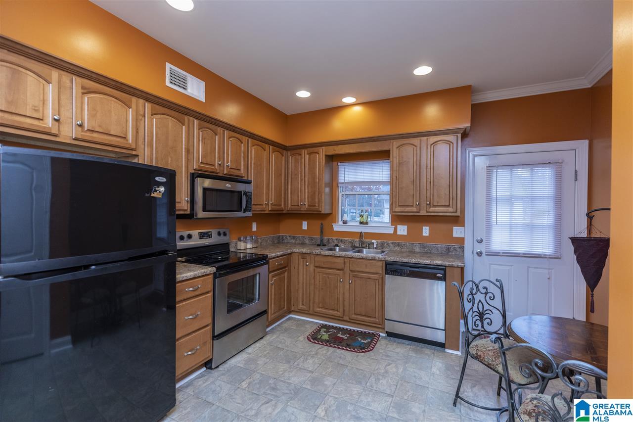 729 Bloch Street Montevallo, AL 35115 - Photo 8 of 22