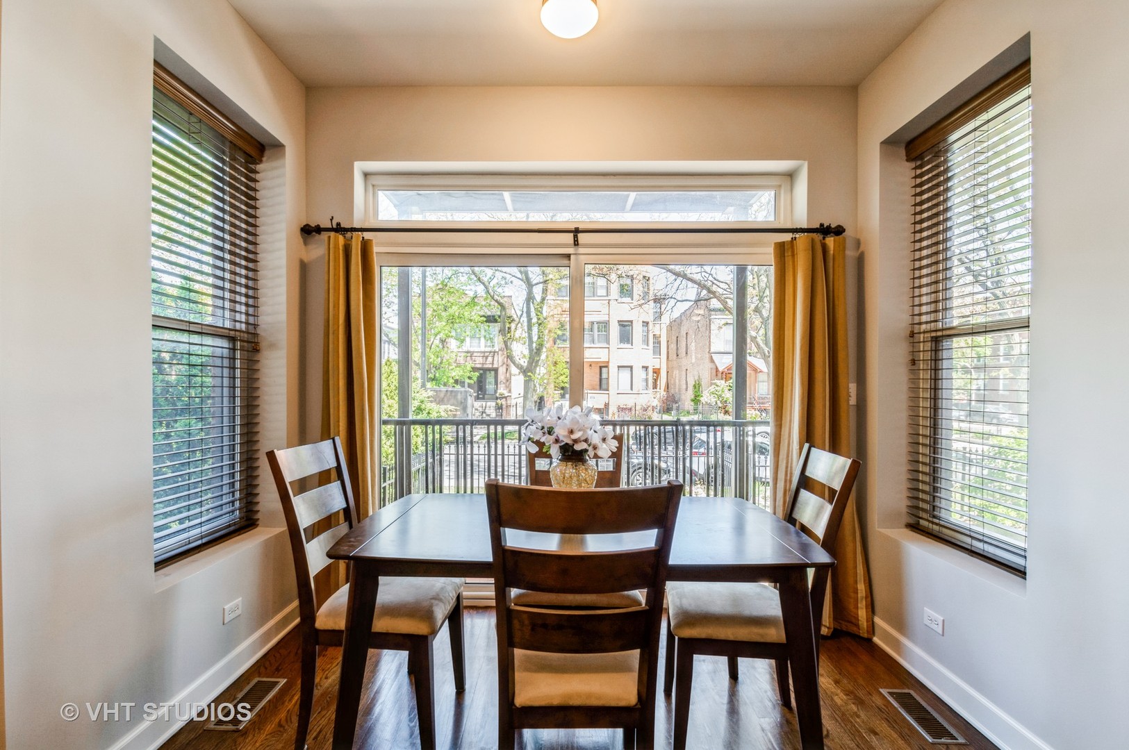 1439 West Addison Street, Unit 1 Chicago, IL 60657 - Photo 6 of 12