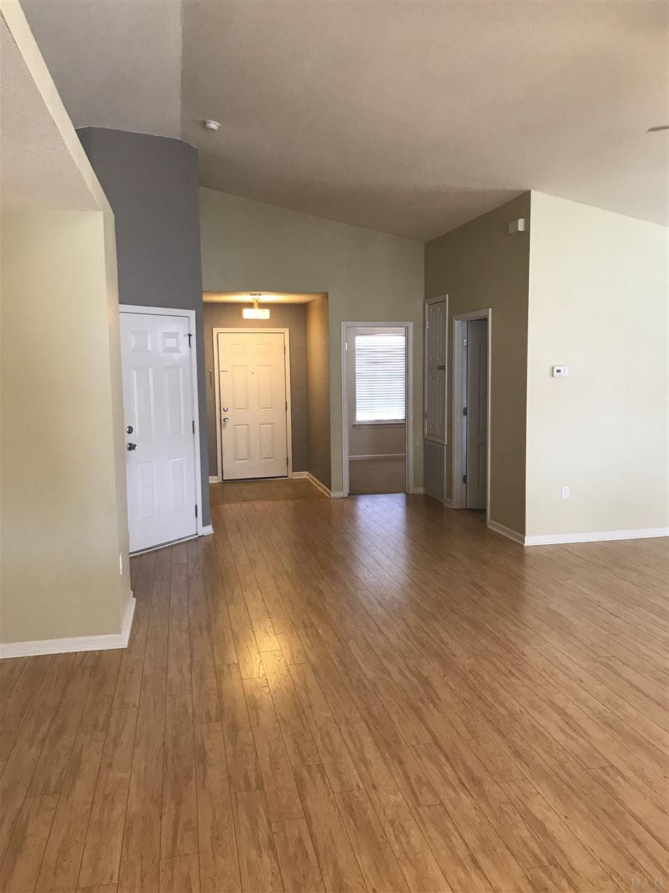 7973 Promise Creek Road Navarre, FL 32566 - Photo 19 of 39