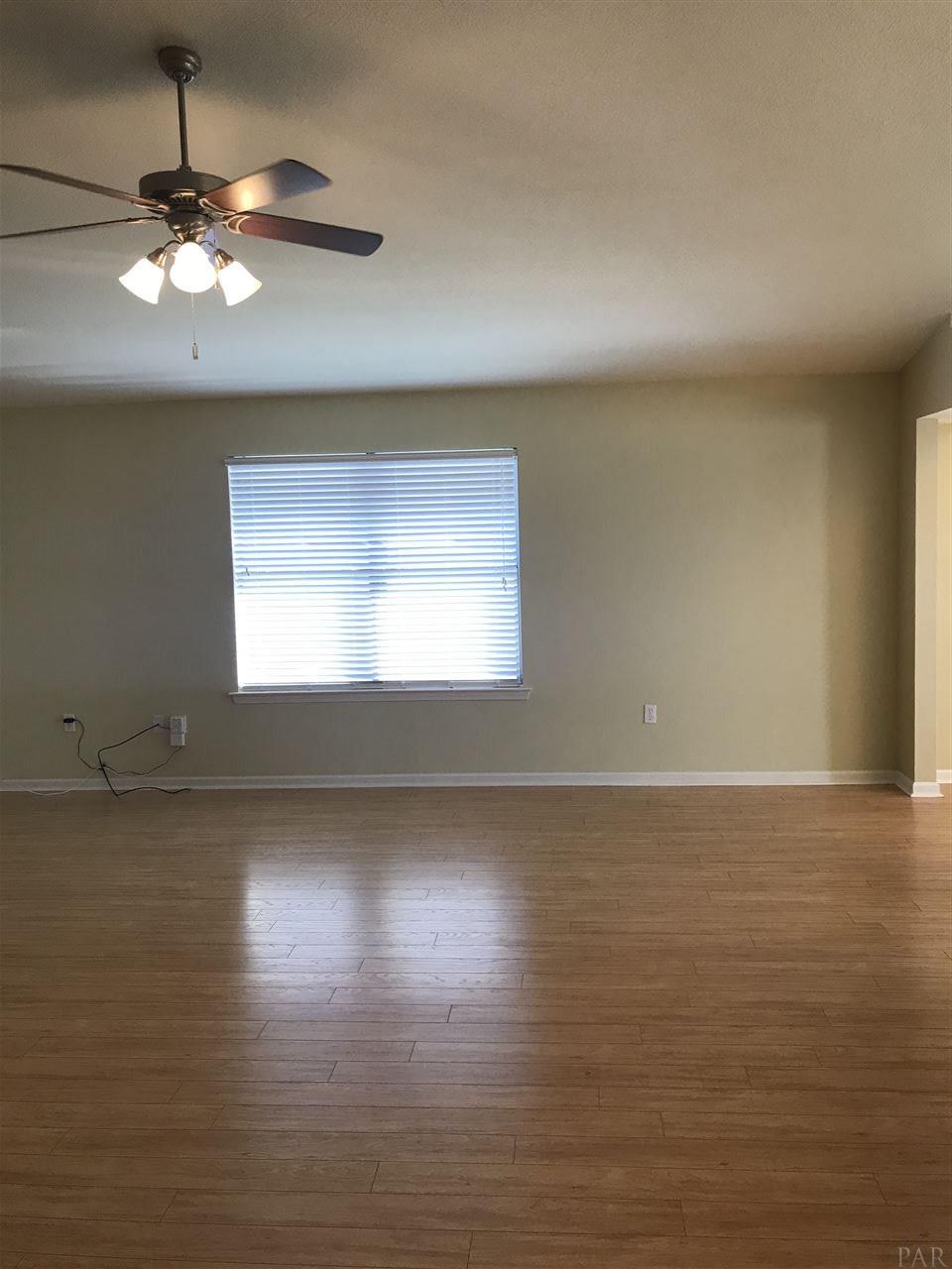 7973 Promise Creek Road Navarre, FL 32566 - Photo 23 of 39