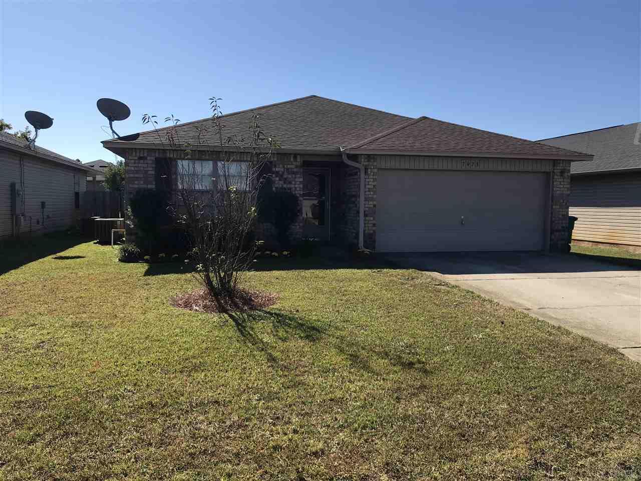 7973 Promise Creek Road Navarre, FL 32566 - Photo 3 of 39