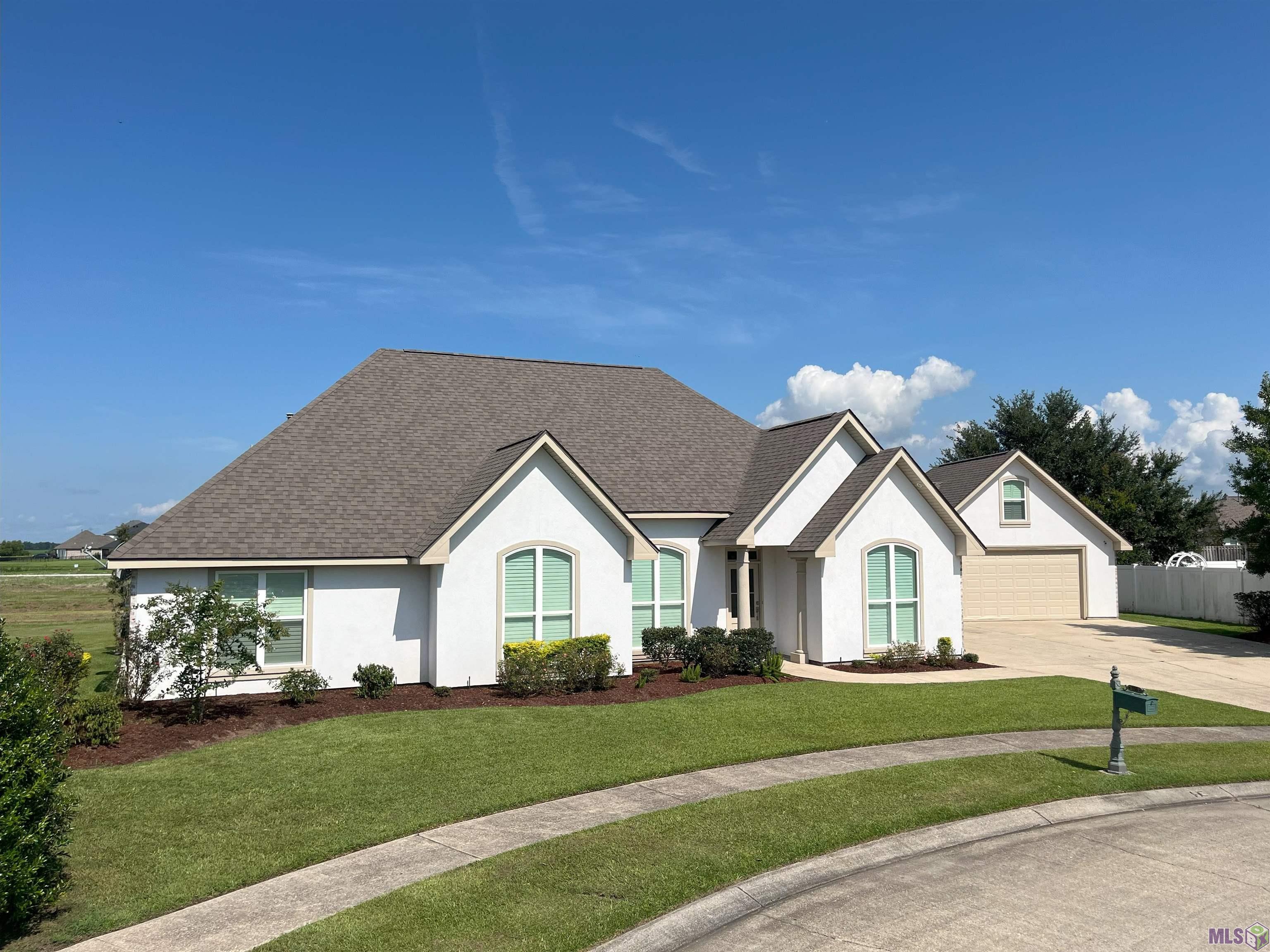 118 Lac Segnette Drive Luling, LA 70070 - Photo 3 of 33