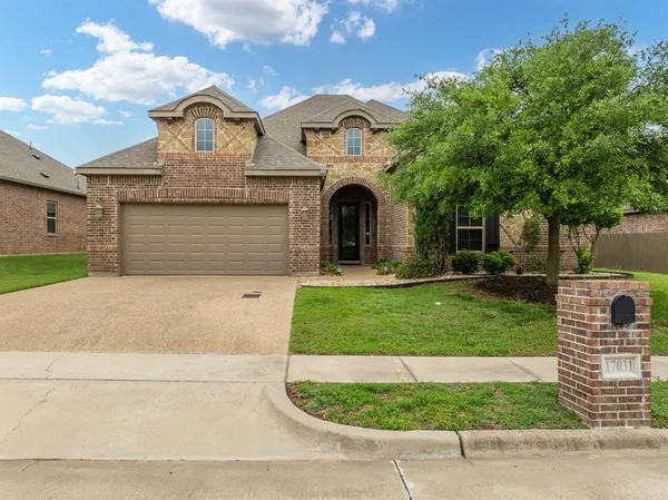 $515,000 | 17031 Stone Briar Road, Woodway, TX 76712