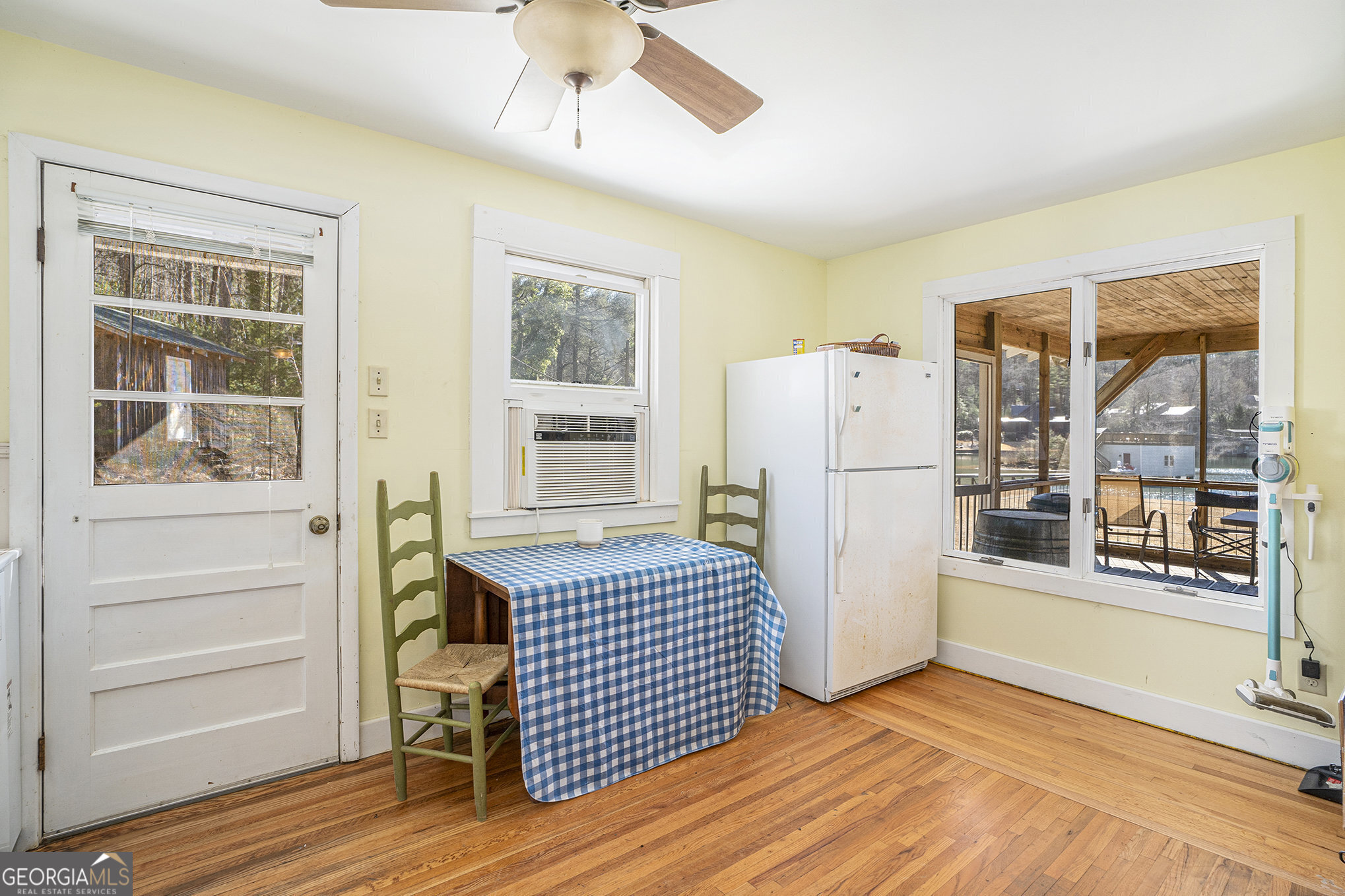 5622 Murray Cove Road Tiger, GA 30576 - Photo 11 of 39 a view of kitchen with furniture and refrigerator