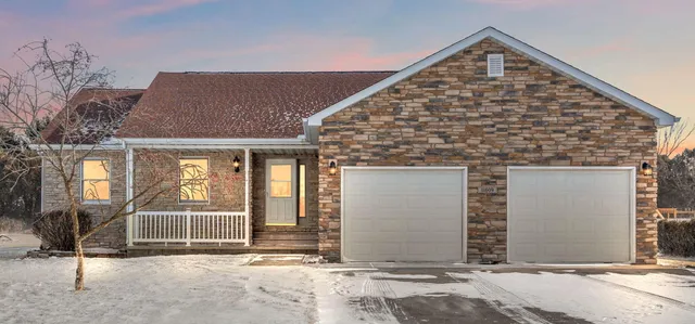 $349,900 | 11609 Salyer Drive, Wheatfield, IN 46392