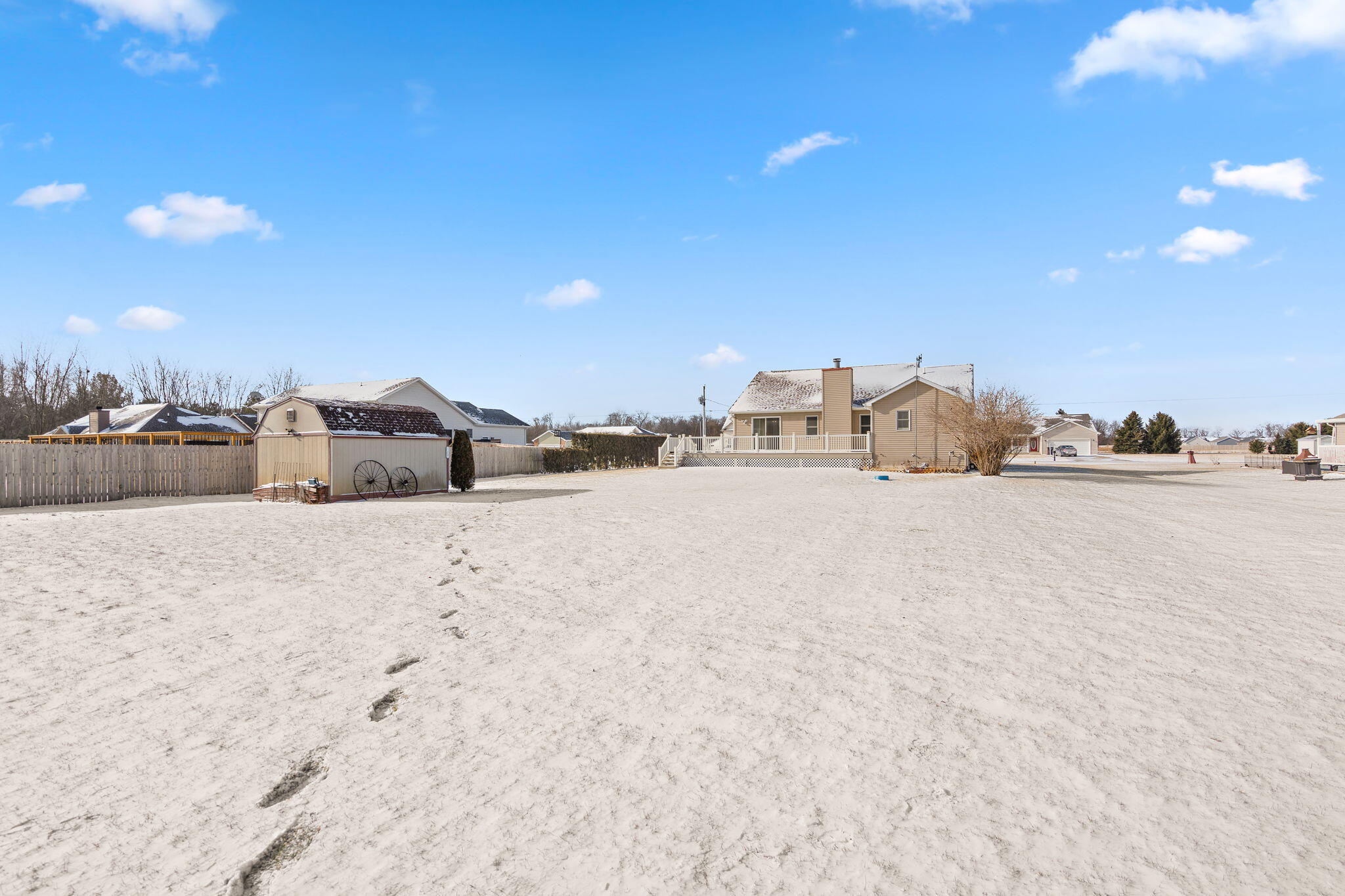 11609 Salyer Drive Wheatfield, IN 46392 - Photo 27 of 33 2048x1365