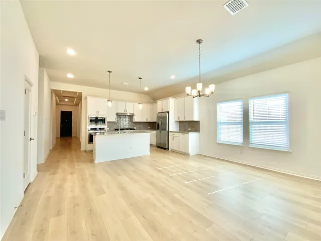 $2,550 | 247 Du Bois Lane, Kyle, TX 78640