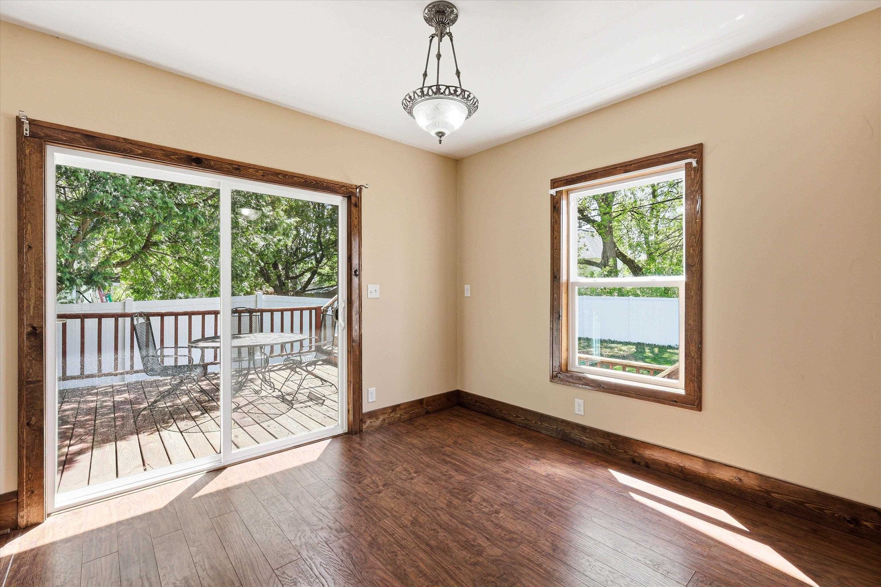 1011 North Fair Street Appleton, WI 54911 - Photo 8 of 29