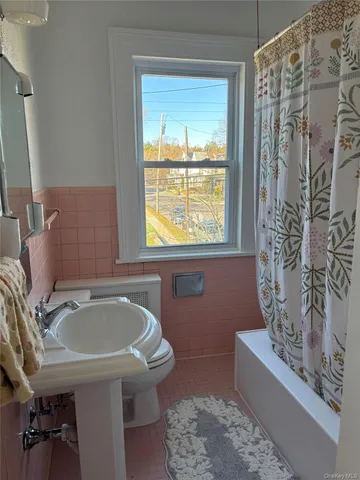 $2,700 | 166 Lake Avenue, Unit 2, Tuckahoe, NY 10707