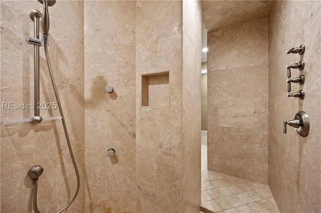 $4,995,000 | 9 Armada Street, Hilton Head Island, SC 29928