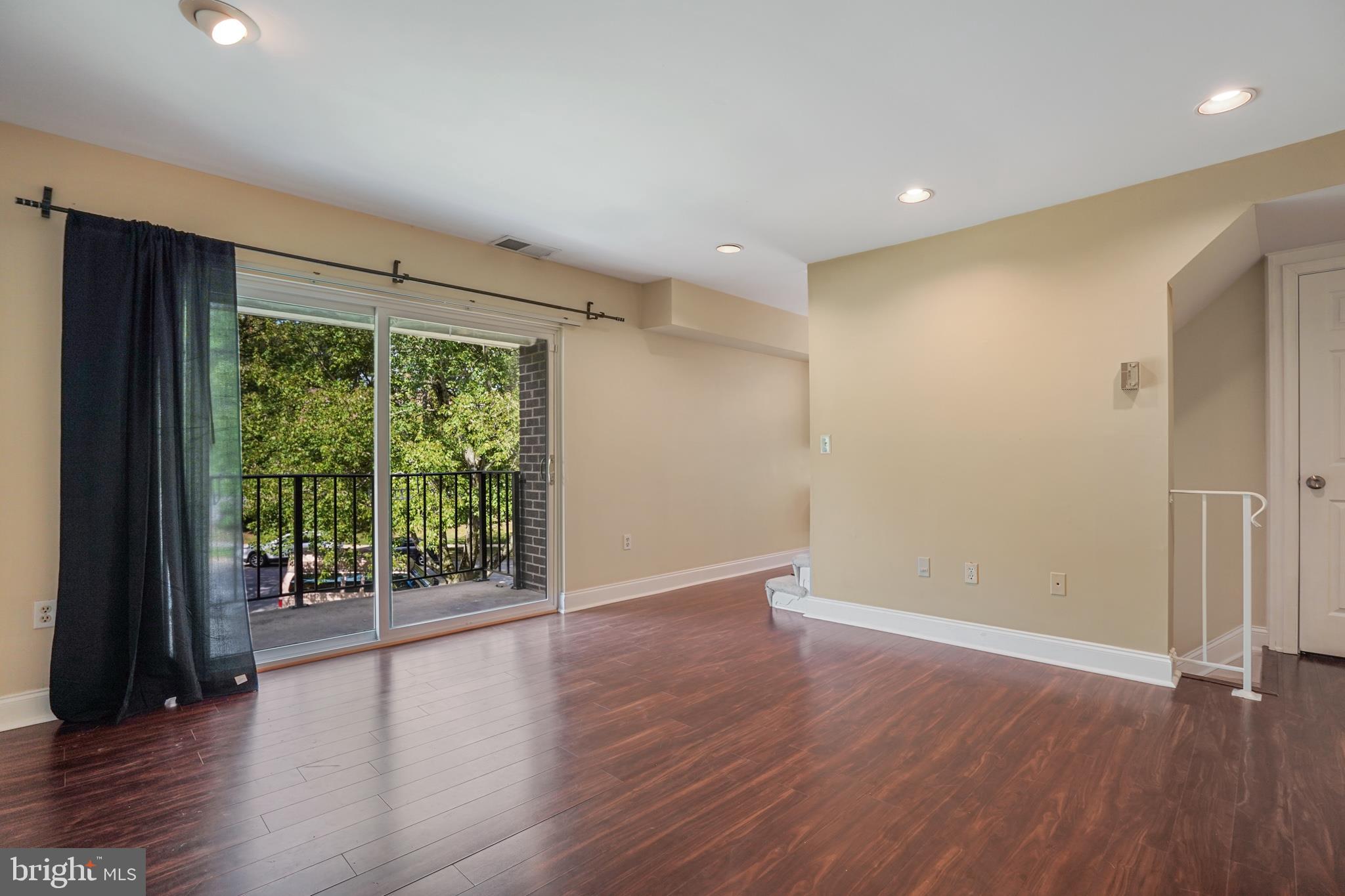 17819 Buehler Road, Unit 100 Olney, MD 20832 - Photo 4 of 32 Gallery Image 4
