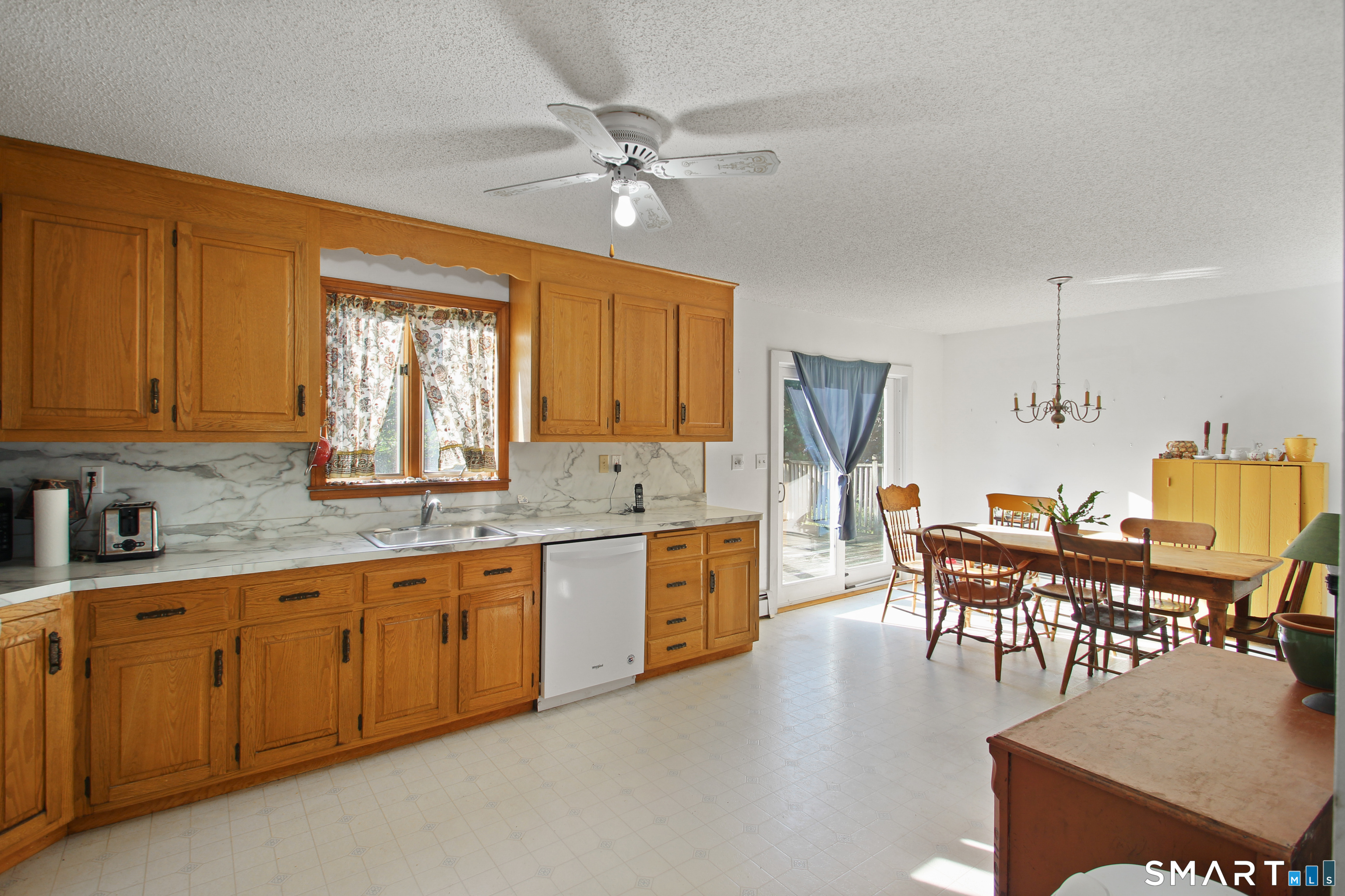 784 Warrenville Road Mansfield, CT 06250 - Photo 13 of 21