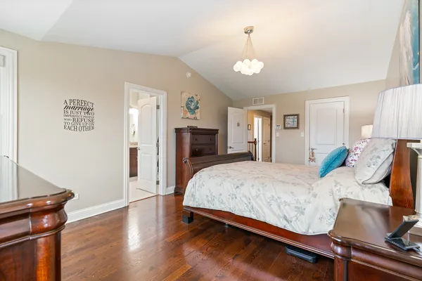 $440,000 | 17934 Fountain Circle, Orland Park, IL 60467