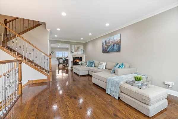 $440,000 | 17934 Fountain Circle, Orland Park, IL 60467