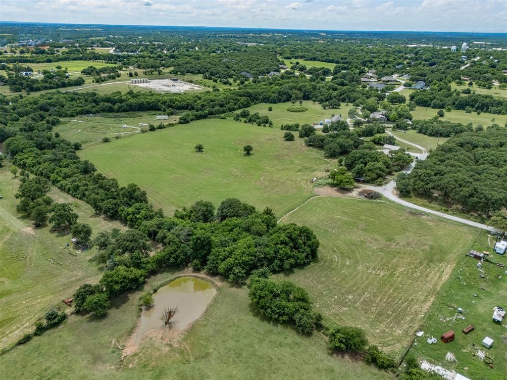 381 Bynum Road Bowie, TX 76230 - Photo 33 of 40