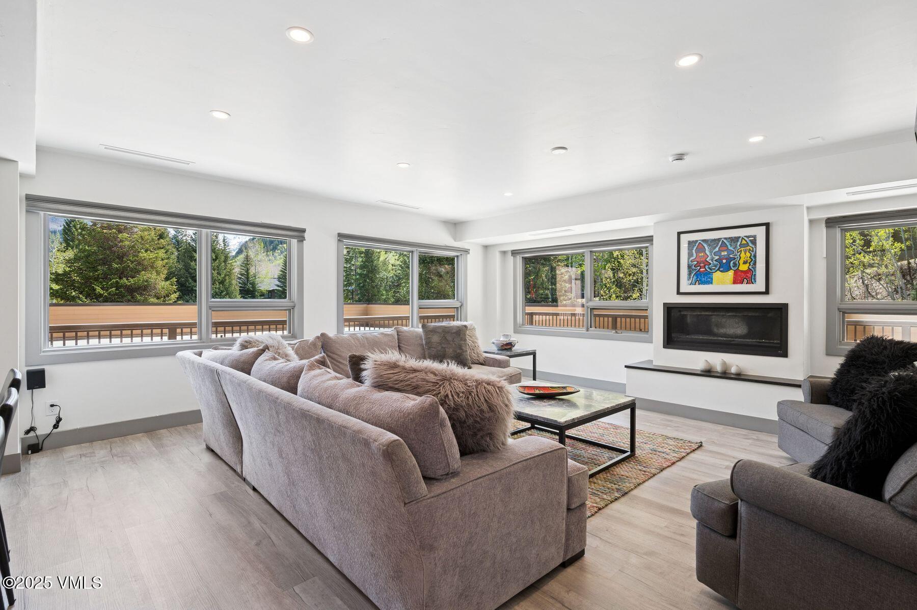 1650 Fall Ridge Road, Unit 120 Vail, CO 81657 - Photo 12 of 60 photo_online_009