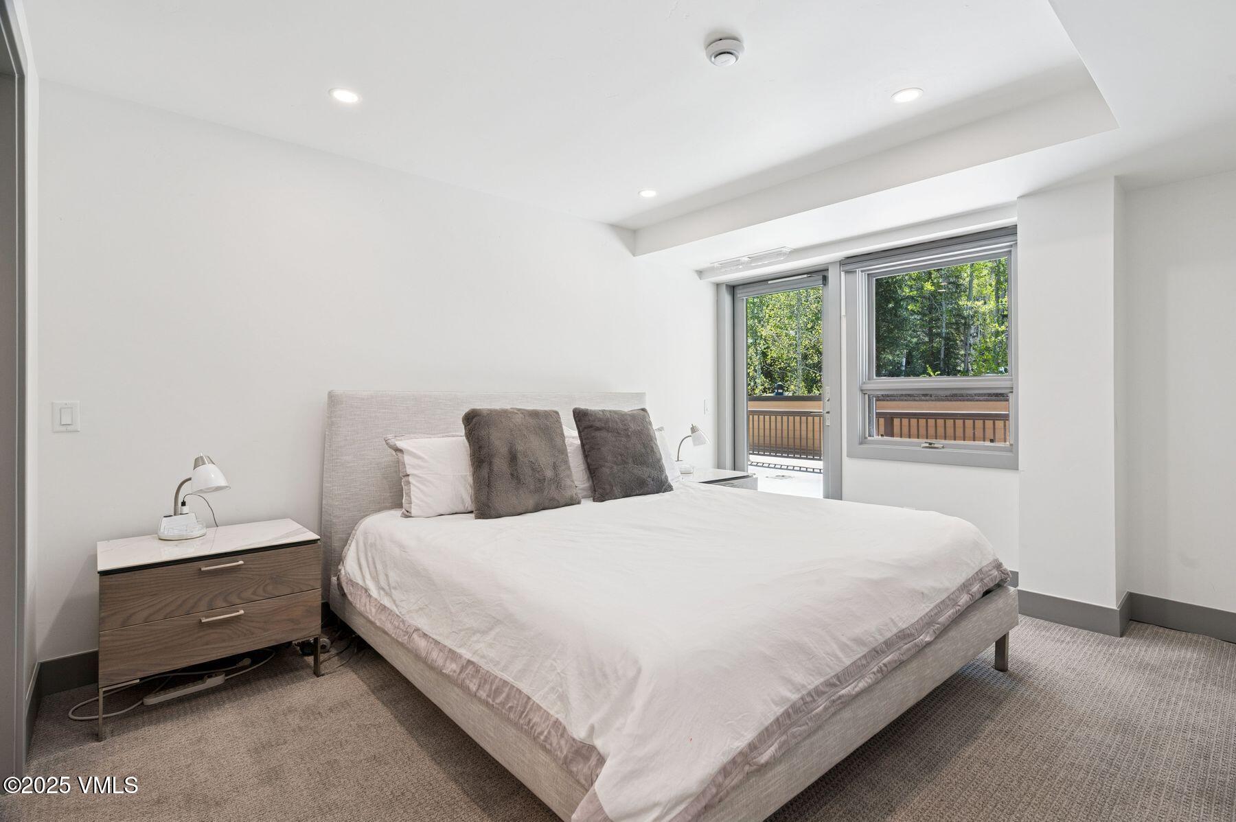 1650 Fall Ridge Road, Unit 120 Vail, CO 81657 - Photo 24 of 60 photo_online_021