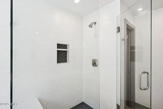 $3,700,000 | 1650 Fall Ridge Road, Unit 120, Vail, CO 81657