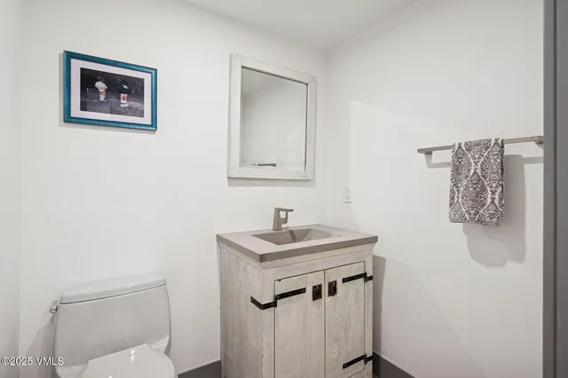 $3,700,000 | 1650 Fall Ridge Road, Unit 120, Vail, CO 81657