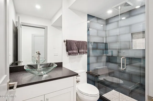 $3,700,000 | 1650 Fall Ridge Road, Unit 120, Vail, CO 81657