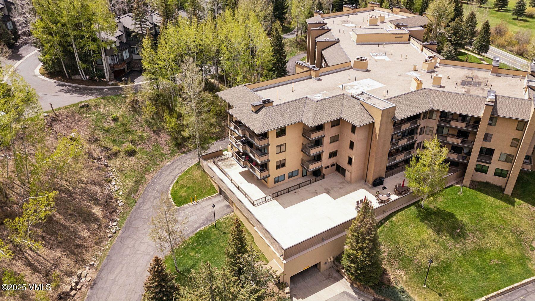1650 Fall Ridge Road, Unit 120 Vail, CO 81657 - Photo 58 of 60 photo_online_055