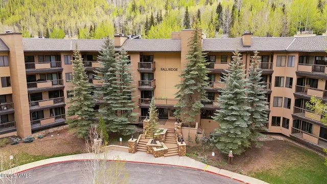 $3,700,000 | 1650 Fall Ridge Road, Unit 120, Vail, CO 81657