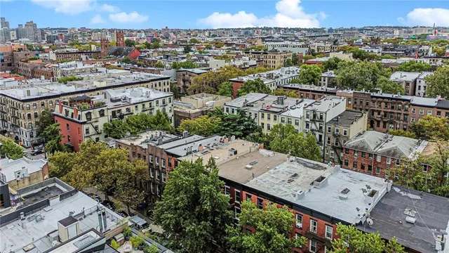 $6,000,000 | 238 Sackett Street | Carroll Gardens