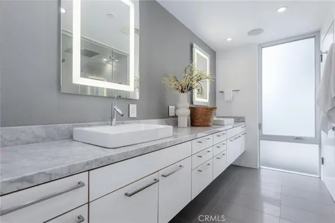 $7,495,000 | 2434 Manhattan Avenue, Hermosa Beach, CA 90254