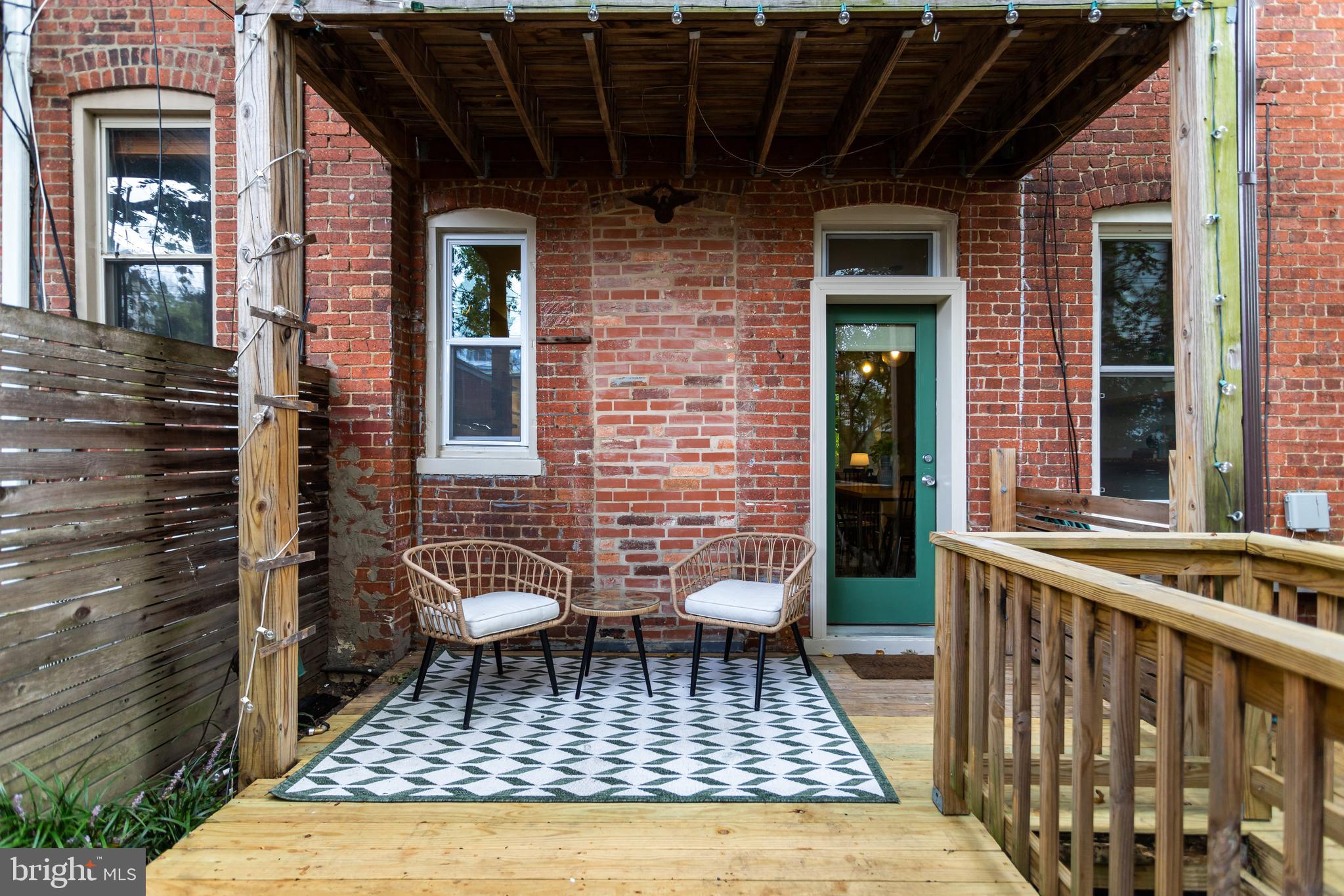 815 Webster Street Northwest Washington, DC 20011 - Photo 21 of 23 Rear deck