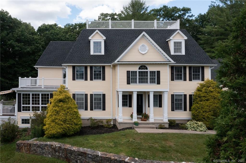 193 Falcon Crest Road Middlebury, CT 06762 - Photo 1 of 1 front view of a house with a yard