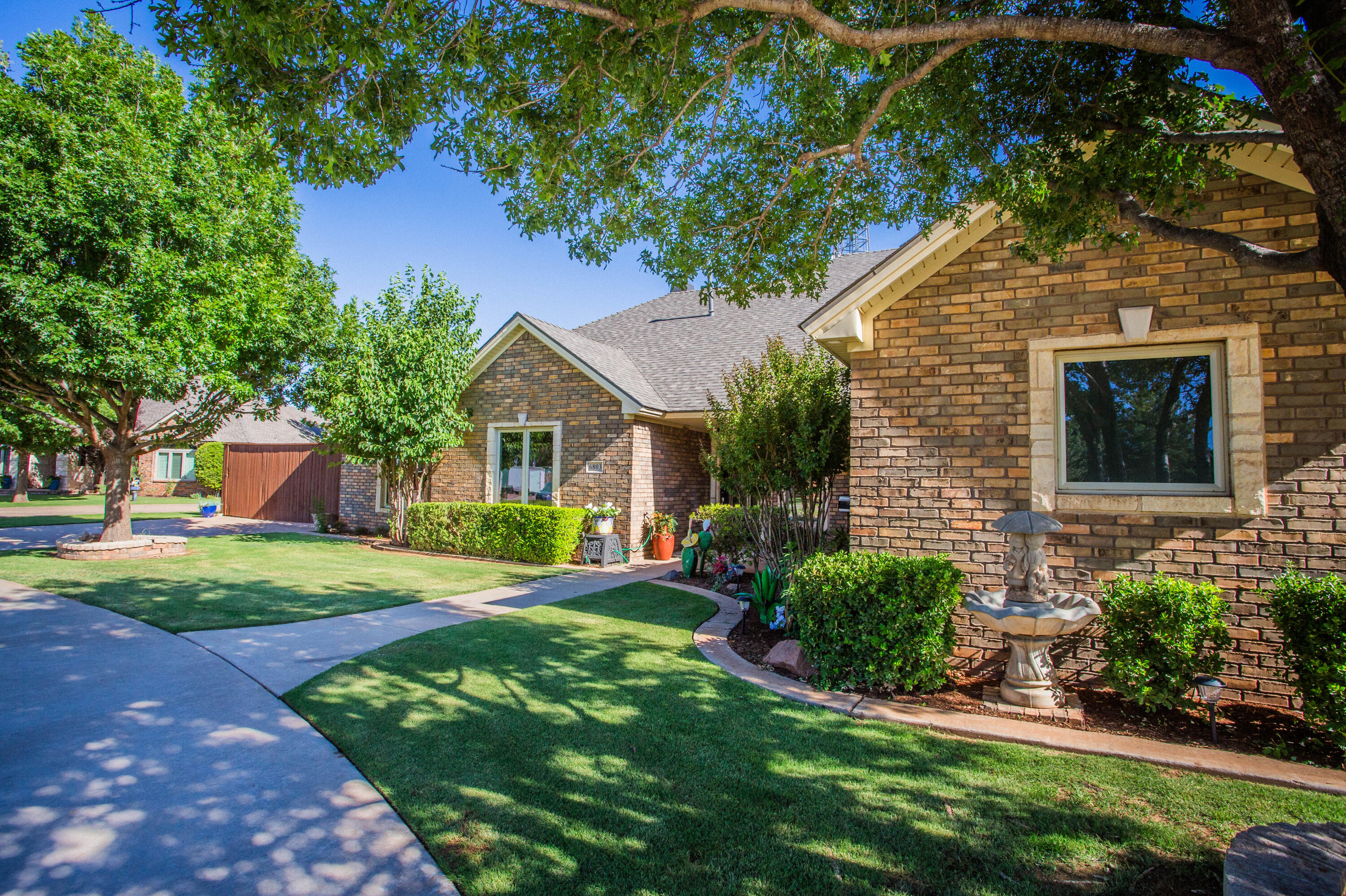 6803 79th Street Lubbock, TX 79424 - Photo 5 of 111 5V2A1180