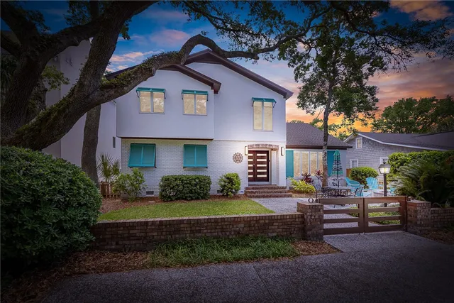 $2,695,000 | 1626 Bruce Drive, St. Simons Island, GA 31522